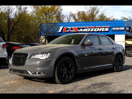 2019 Chrysler 300 S