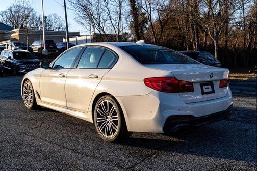 2019 BMW 530 530i Sedan