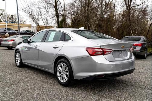 2021 Chevrolet Malibu FWD LT