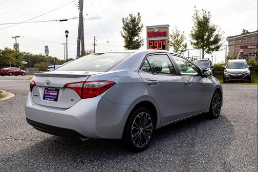2015 Toyota Corolla S Plus