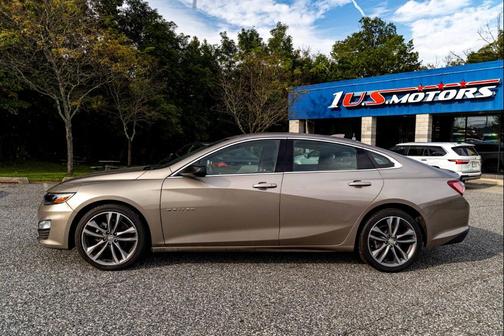 2022 Chevrolet Malibu FWD LT