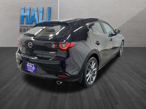 2025 Mazda Mazda3 FWD w/Preferred Package