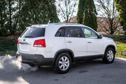 2012 Kia Sorento LX