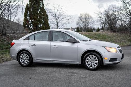 2011 Chevrolet Cruze LS