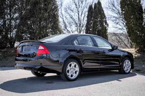 2011 Ford Fusion SE