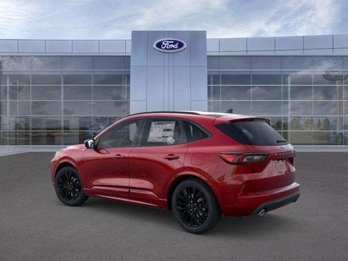 2025 Ford Escape ST-Line Elite