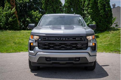 Sterling Gray Metallic 2023 Chevrolet Silverado 1500 Custom
