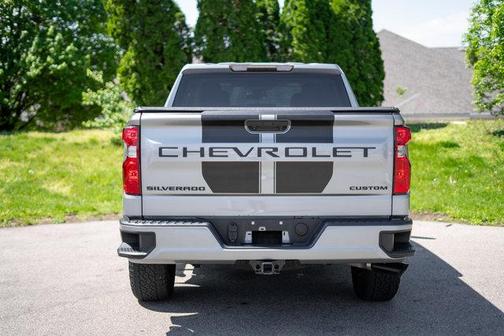 Sterling Gray Metallic 2023 Chevrolet Silverado 1500 Custom