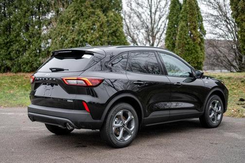 2026 Ford Escape ST-Line Select