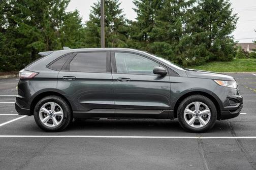 2015 Ford Edge SE