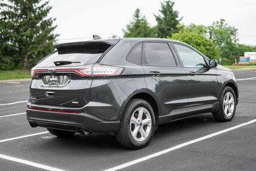 2015 Ford Edge SE