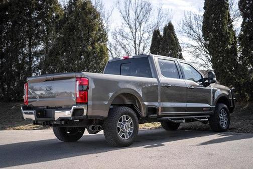 2023 Ford F-350 Lariat