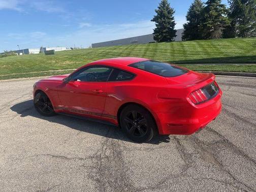 Race Red 2015 Ford Mustang V6