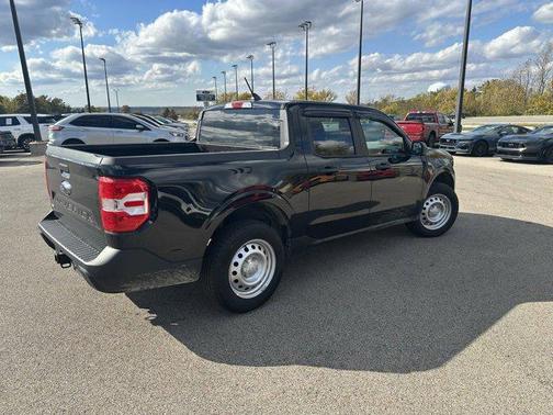 2023 Ford Maverick XL