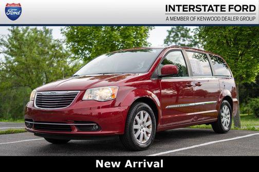 2014 Chrysler Town & Country Touring