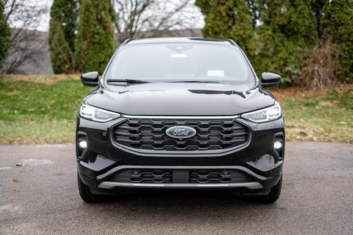 2026 Ford Escape ST-Line Elite