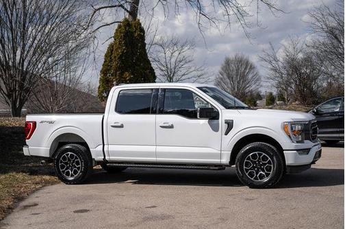 Oxford White 2023 Ford F-150 XLT