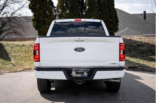 Oxford White 2023 Ford F-150 XLT