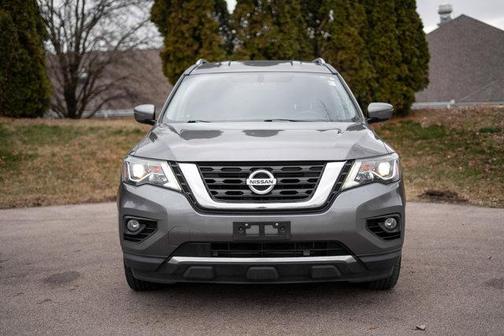 2019 Nissan Pathfinder SV