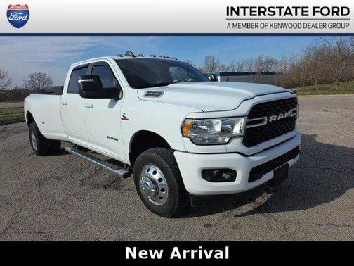 2024 RAM 3500 Big Horn Crew Cab 4x4 8' Box