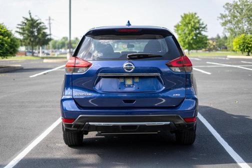 2017 Nissan Rogue S
