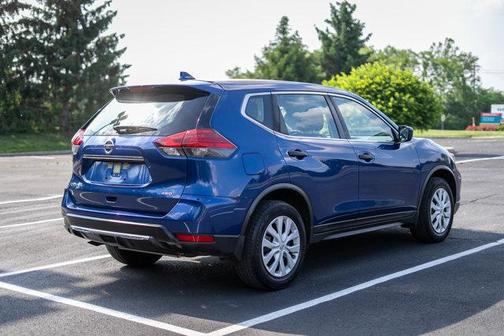 2017 Nissan Rogue S