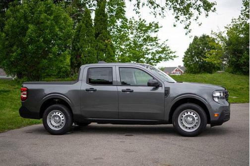 Carbonized Gray Metallic 2026 Ford Maverick XL
