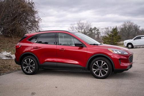 2022 Ford Escape SE