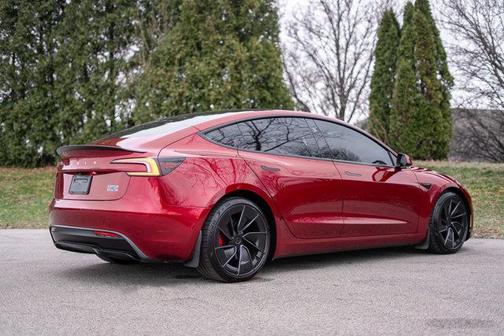 2024 Tesla Model 3 Performance