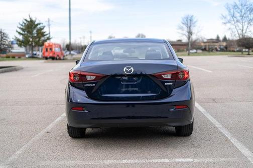 2016 Mazda Mazda3 i Sport