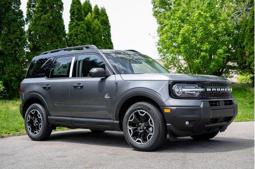 Carbonized Gray Metallic 2026 Ford Bronco Sport Outer Banks