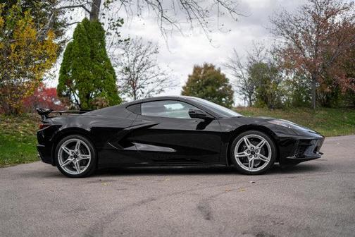 2023 Chevrolet Corvette Stingray w/2LT