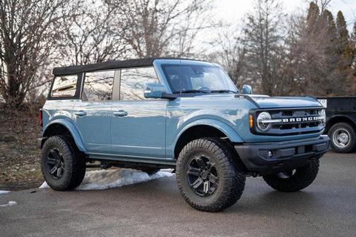 2022 Ford Bronco Outer Banks
