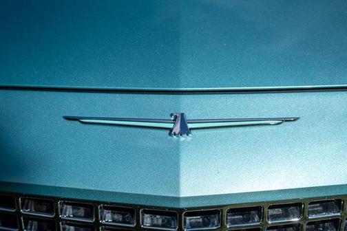 2002 Ford Thunderbird Base