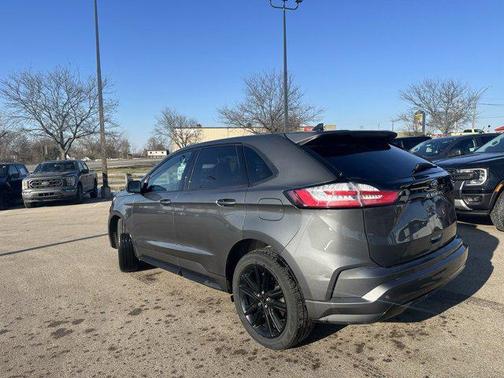 2023 Ford Edge ST Line