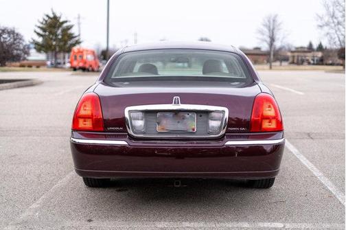 2007 Lincoln Town Car Signature