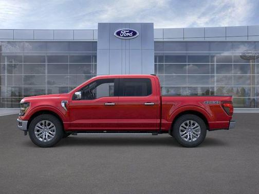 Ruby Red Metallic Tinted Clearcoat 2026 Ford F-150 XLT