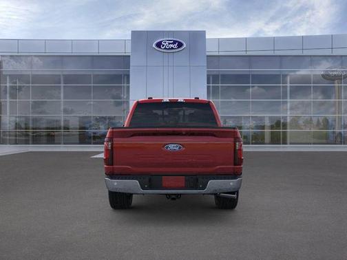 Ruby Red Metallic Tinted Clearcoat 2026 Ford F-150 XLT