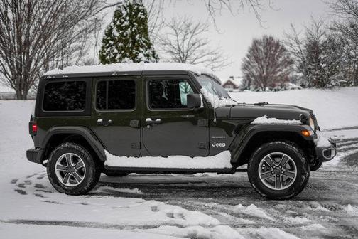 2021 Jeep Wrangler Unlimited Sahara
