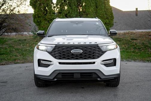 2023 Ford Explorer ST-Line