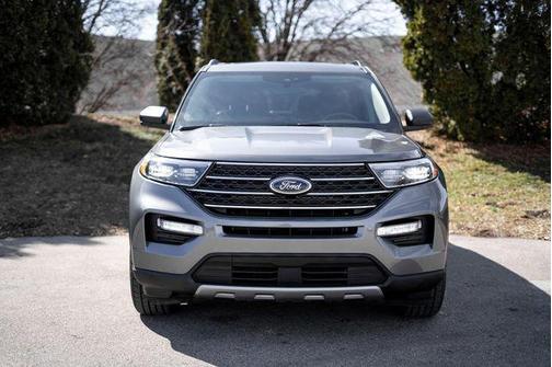 Carbonized Gray Metallic 2023 Ford Explorer XLT