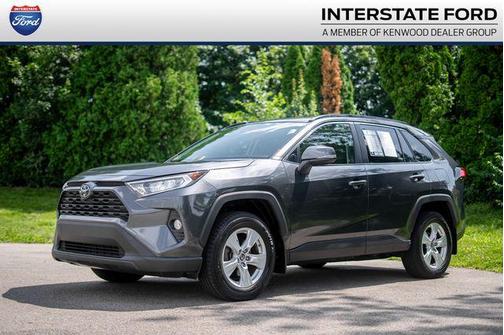 Magnetic Gray Metallic 2019 Toyota RAV4 XLE