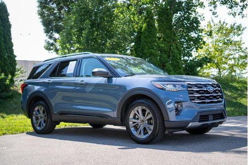 Vapor Blue Metallic 2026 Ford Explorer Active