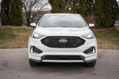 2023 Ford Edge ST
