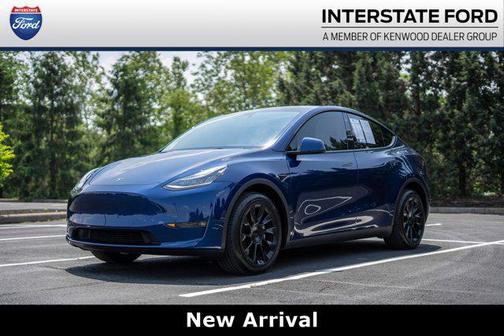 2022 Tesla Model Y Long Range Dual Motor All-Wheel Drive