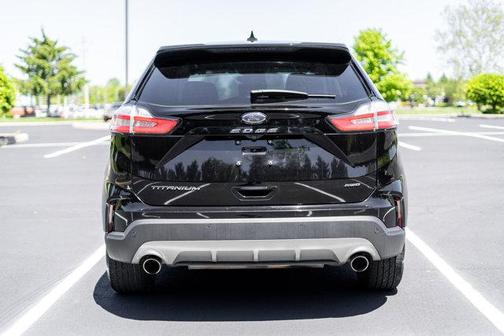 2023 Ford Edge Titanium