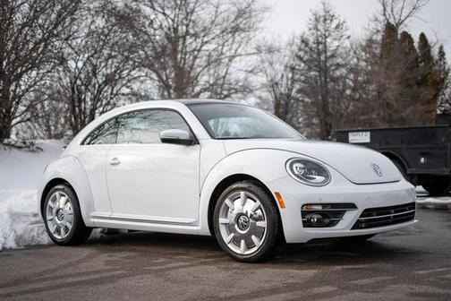 2019 Volkswagen Beetle 2.0T SE