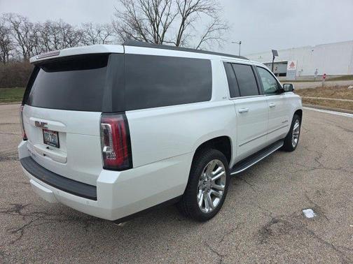2016 GMC Yukon XL SLT