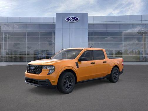 Orange Fury Metallic Tri-Coat 2026 Ford Maverick XLT