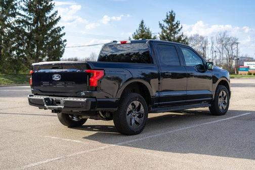 2025 Ford F-150 Lightning Flash